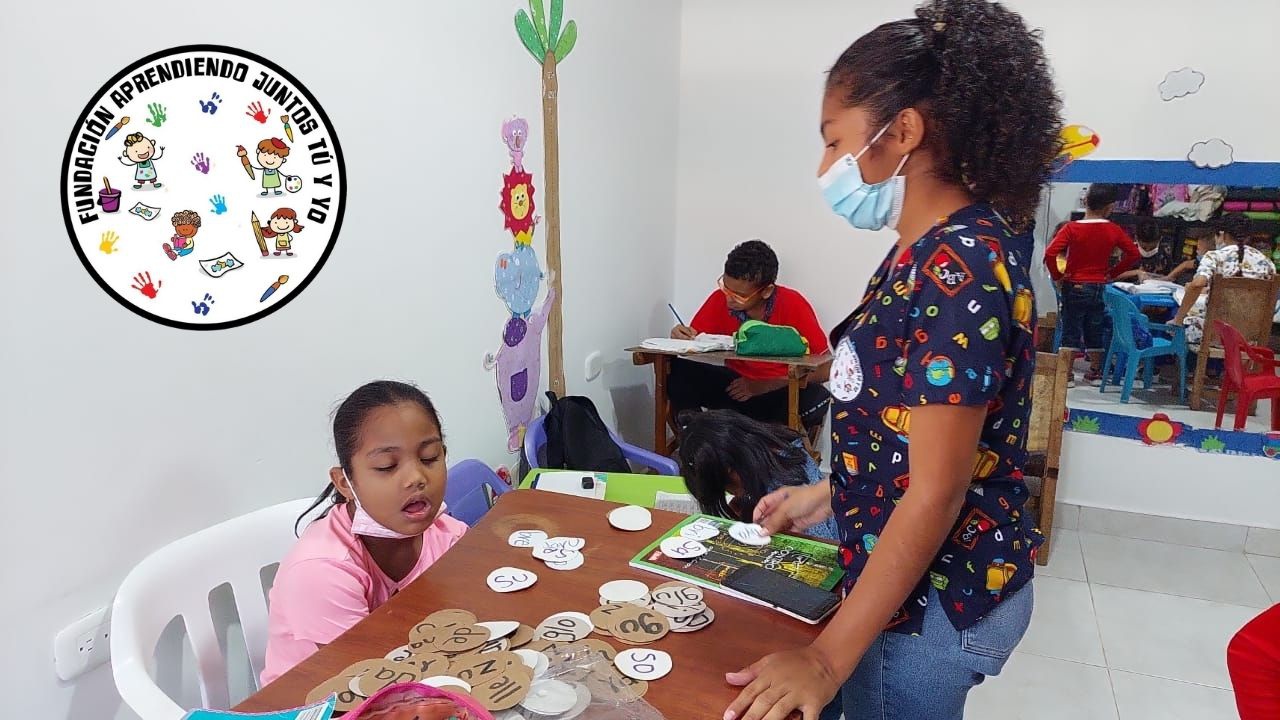 FUNDACIÓN APRENDIENDO JUNTOS TÚ Y YO